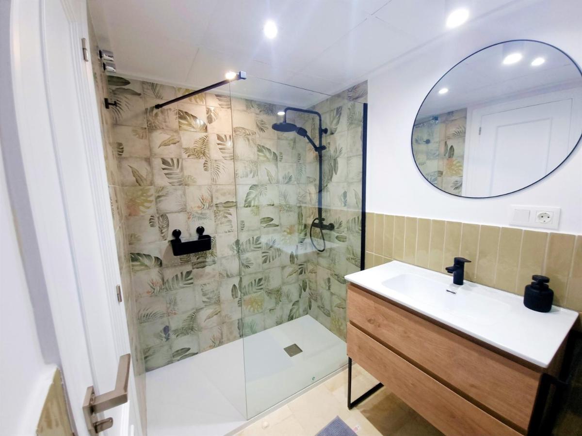 Charlot Center Apartment I Alicante Eksteriør bilde