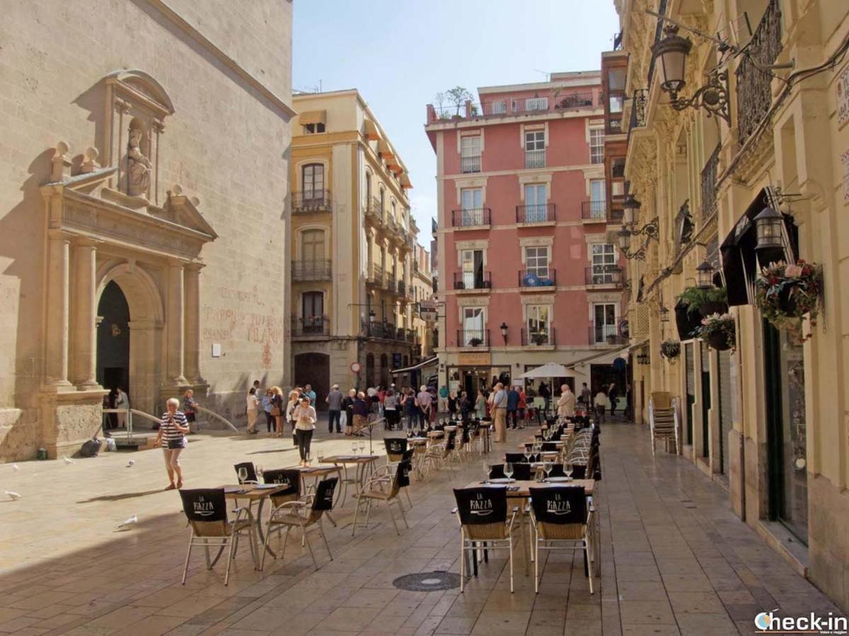 Charlot Center Apartment I Alicante Eksteriør bilde