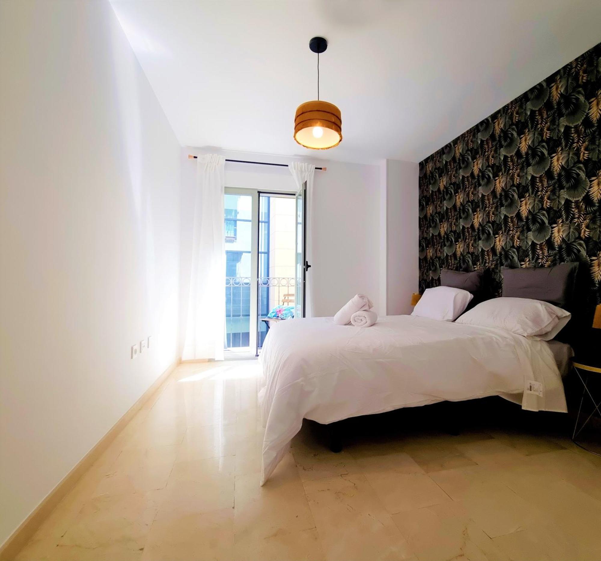 Charlot Center Apartment I Alicante Eksteriør bilde